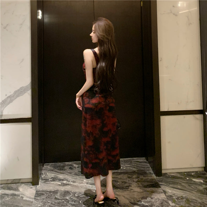 Light and mature retro print suspender dress waist and hip long skirt R0593