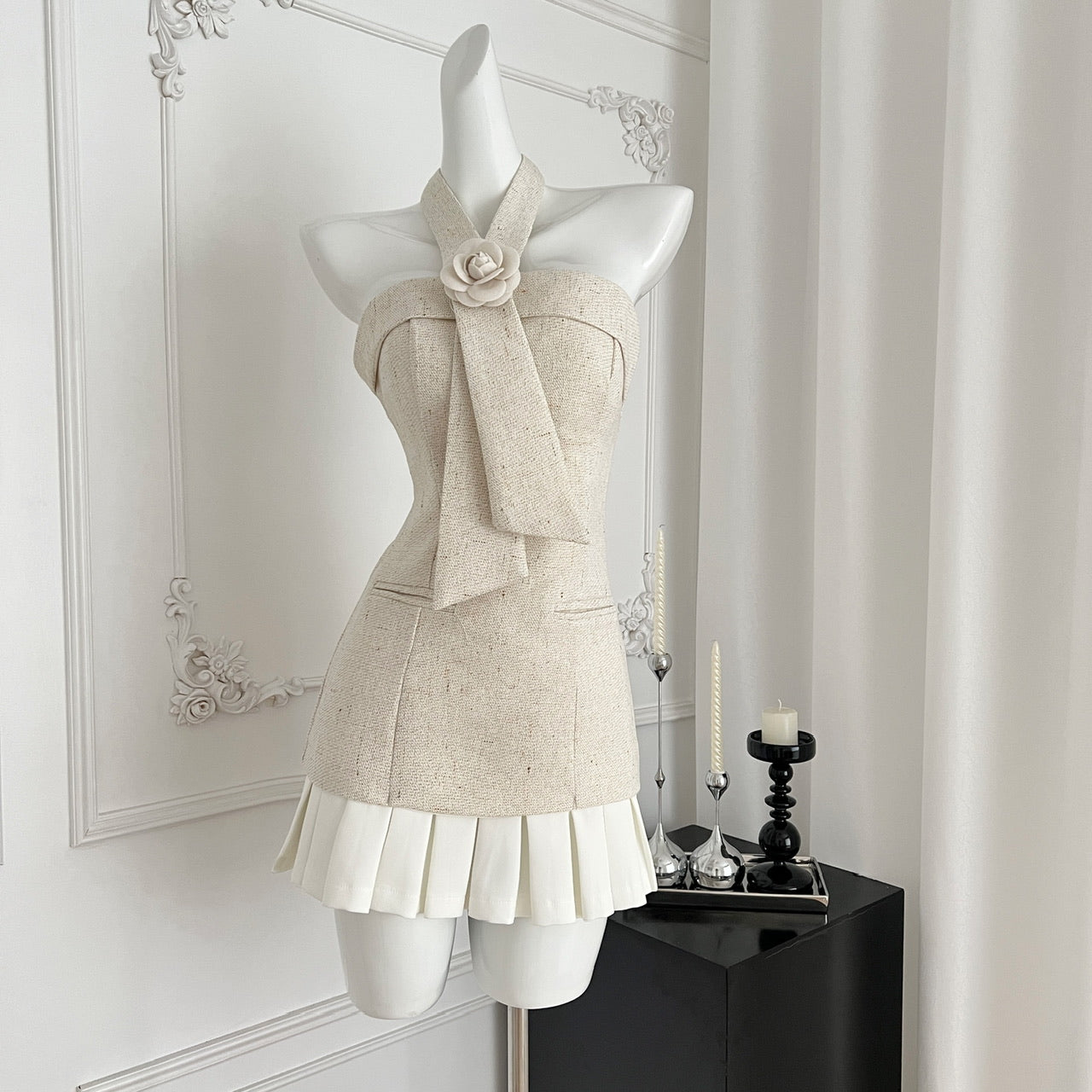 White and rich beauty tube top small fragrance flower atmosphere scarf pleated dress R2127