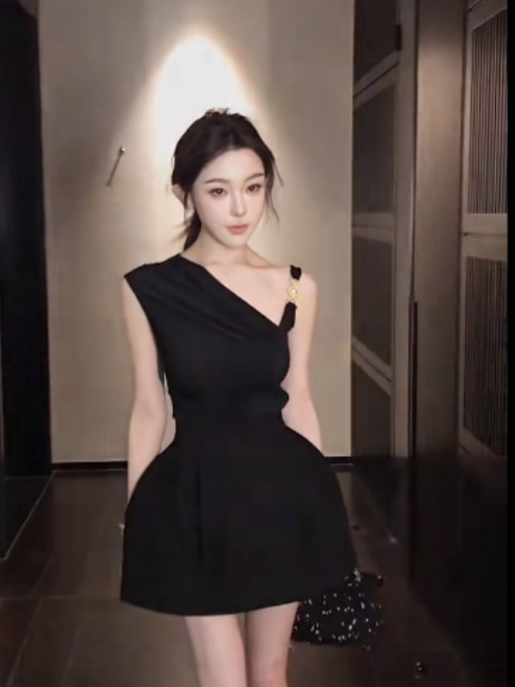 French black off-shoulder irregular pleated vest top bud skirt two-piece homecoming dress R3024