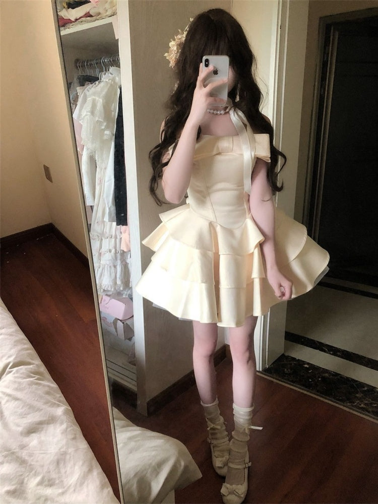 A-line dress with a sense of gold and a shoulder, satin waist, puffy dress, summer homecoming dress R3016