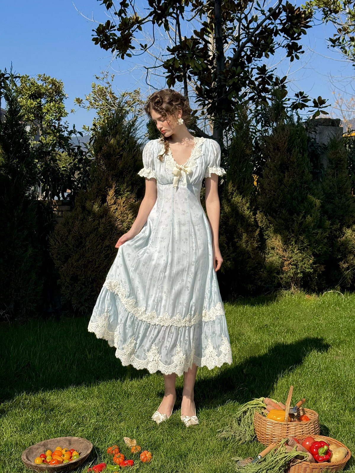 French pastoral fresh baby blue long short-sleeved lace dress R5113