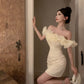 Sexy off-the-shoulder dress, high-end design, slim waist, slimming and hip-hugging dress R3791
