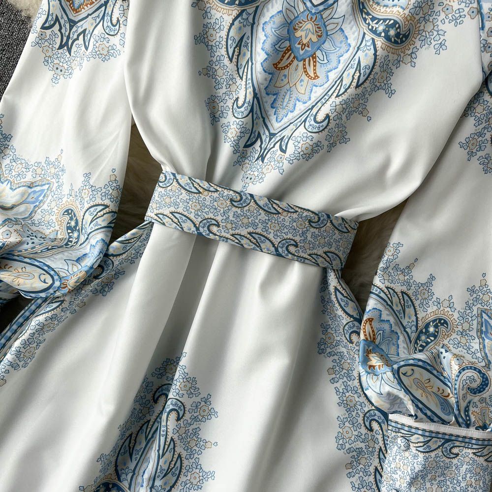 Retro palace style lantern sleeves printed dress with a wide swing and an A-line knee-length skirt R2167