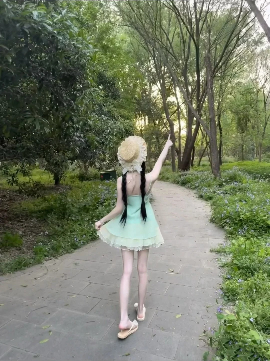 Summer beautiful suit green suspender top a-line skirt two-piece suit 2025 R0851