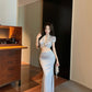 A blue V-neck short-sleeved top and skirt with a sense of luxury R0841