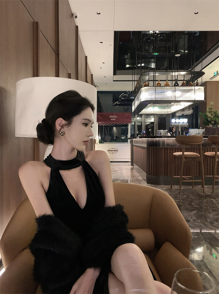 Birthday dress high-end dress high-end niche temperament lady black halter dress R1816