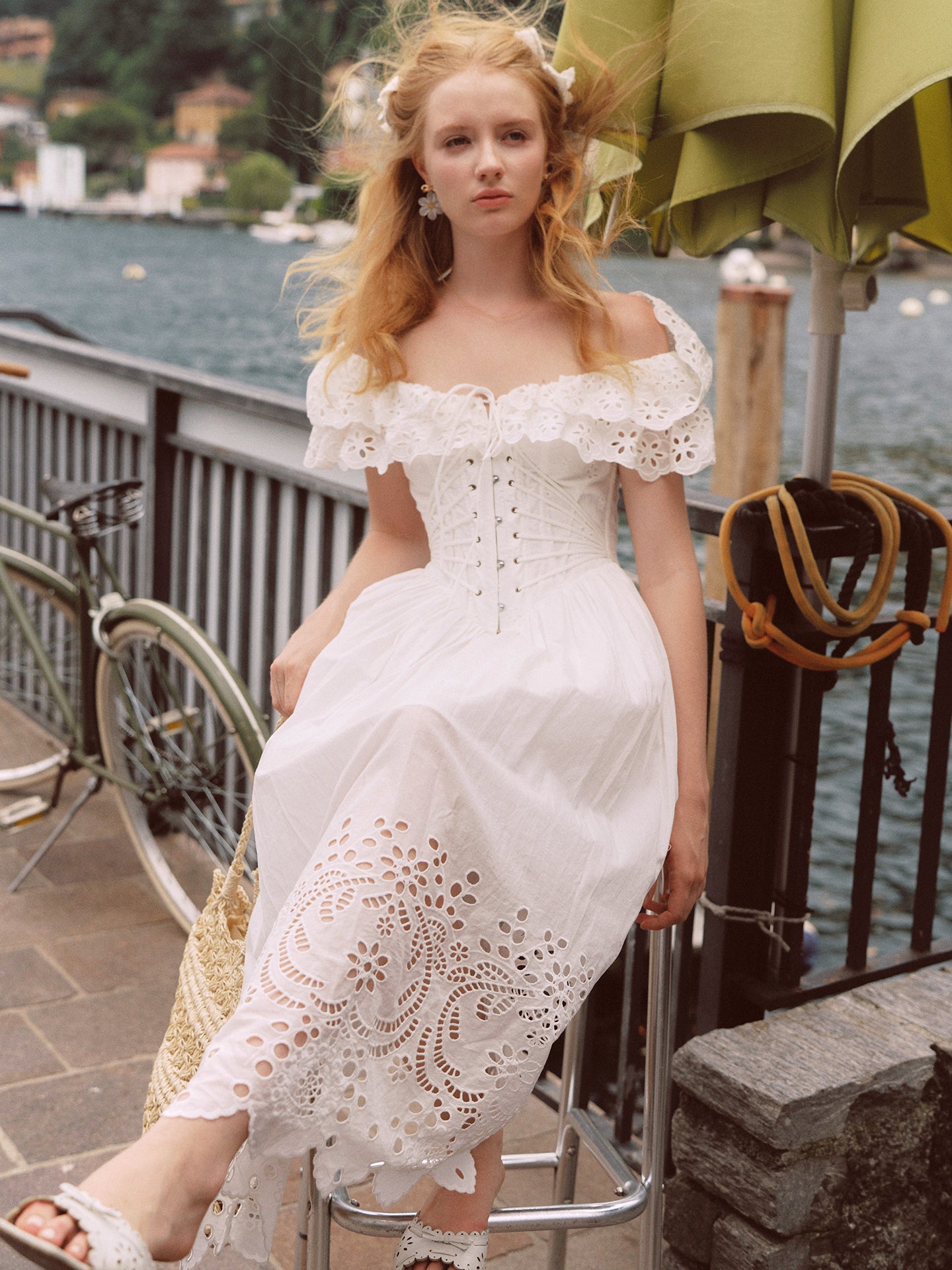 French design fishbone dress pure white hollow one shoulder long dress for women R5074