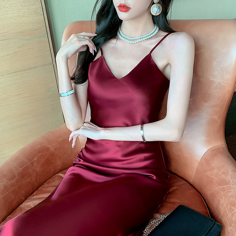 High-grade drape silk satin V-neck suspender dress mid-length temperament skirt R0997