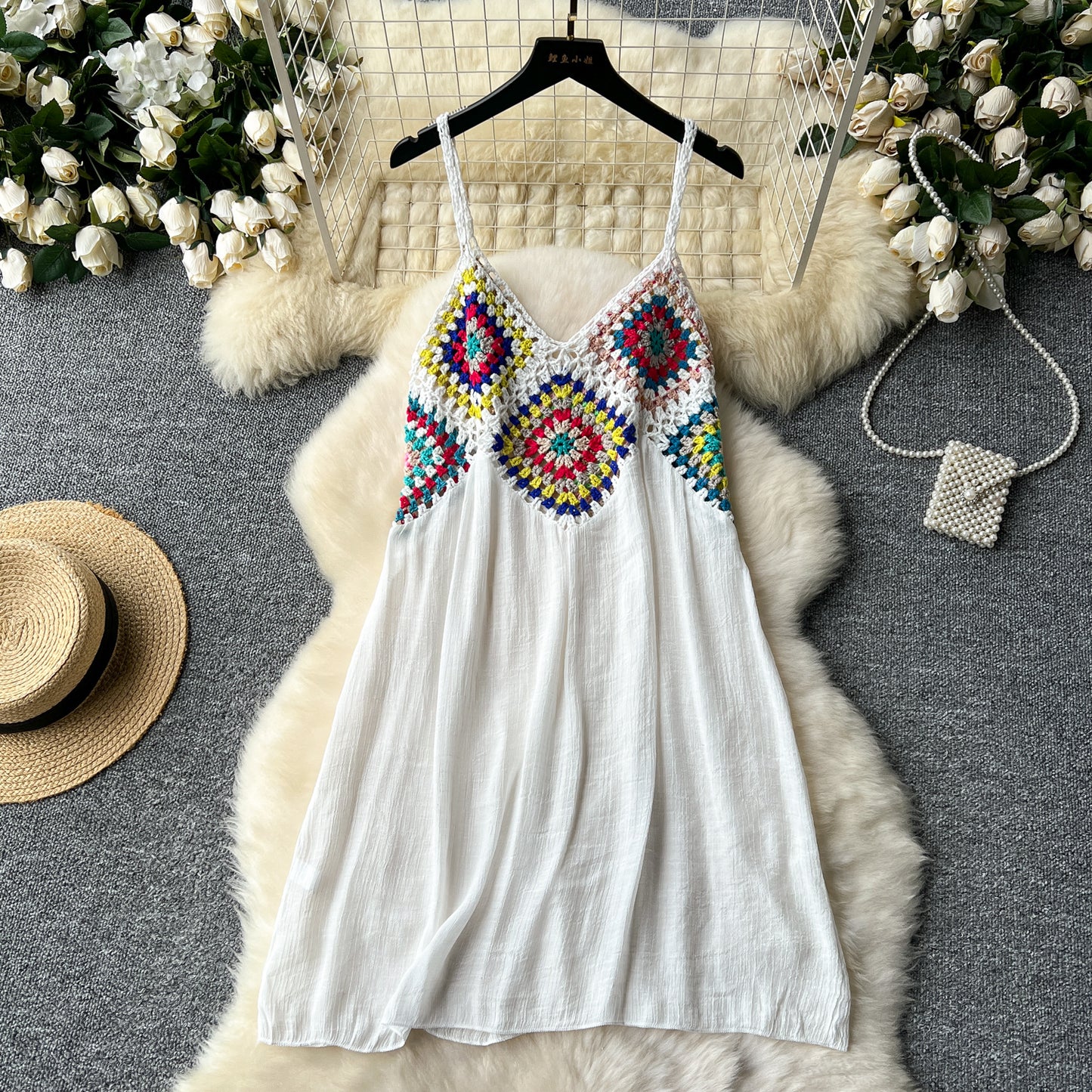 Bohemian holiday style suspender dress hollow color crochet stitching loose a-line beach skirt R2191