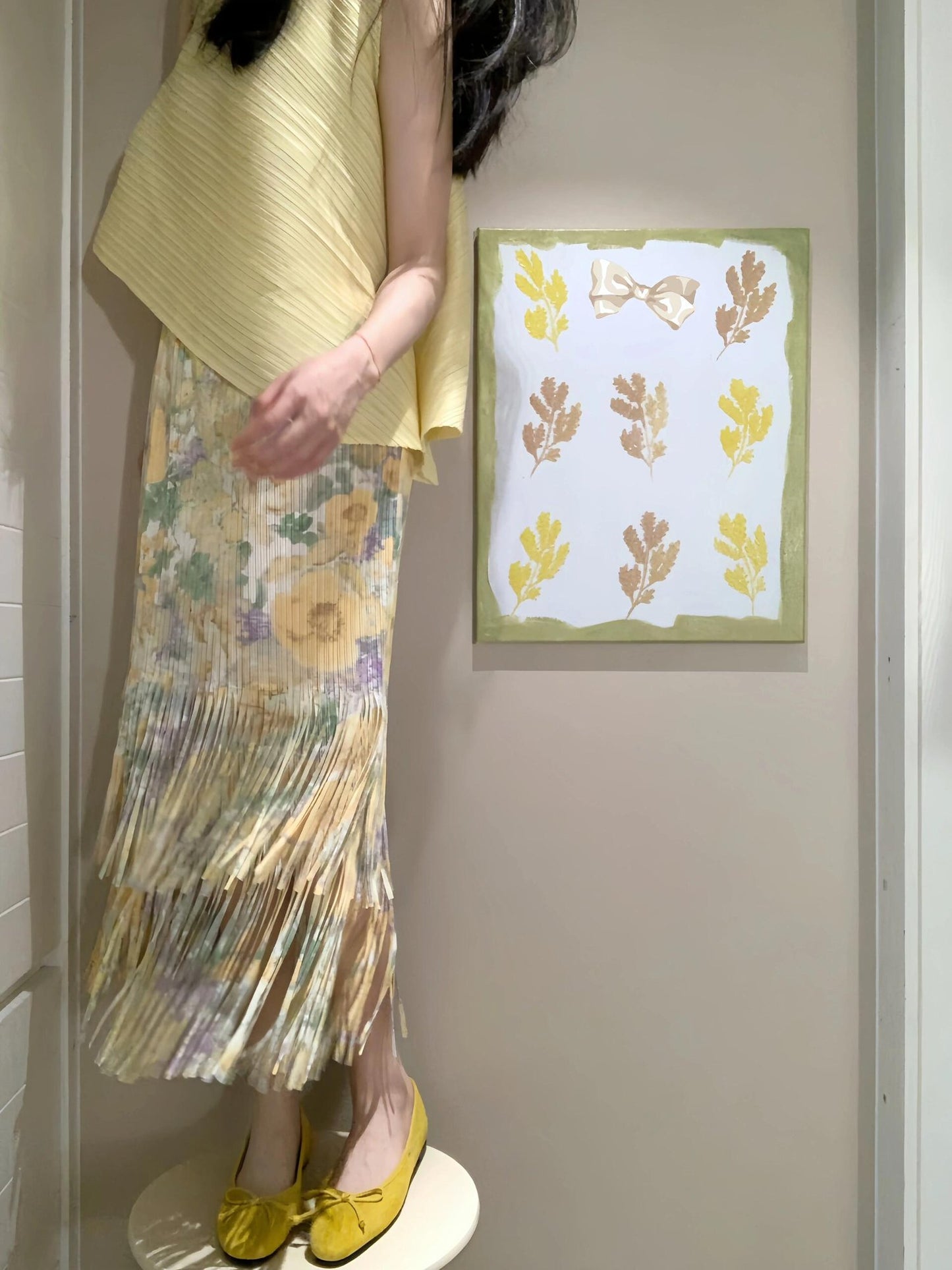 Pure suit, gentle temperament, beautiful yellow top, floral skirt, two-piece suit R0805