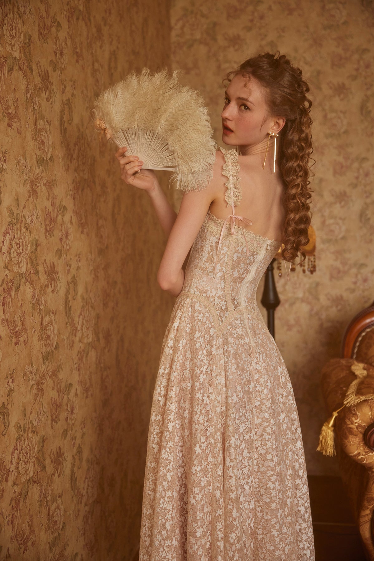 French style heavy lace suspender fishbone dress light evening gown R5065