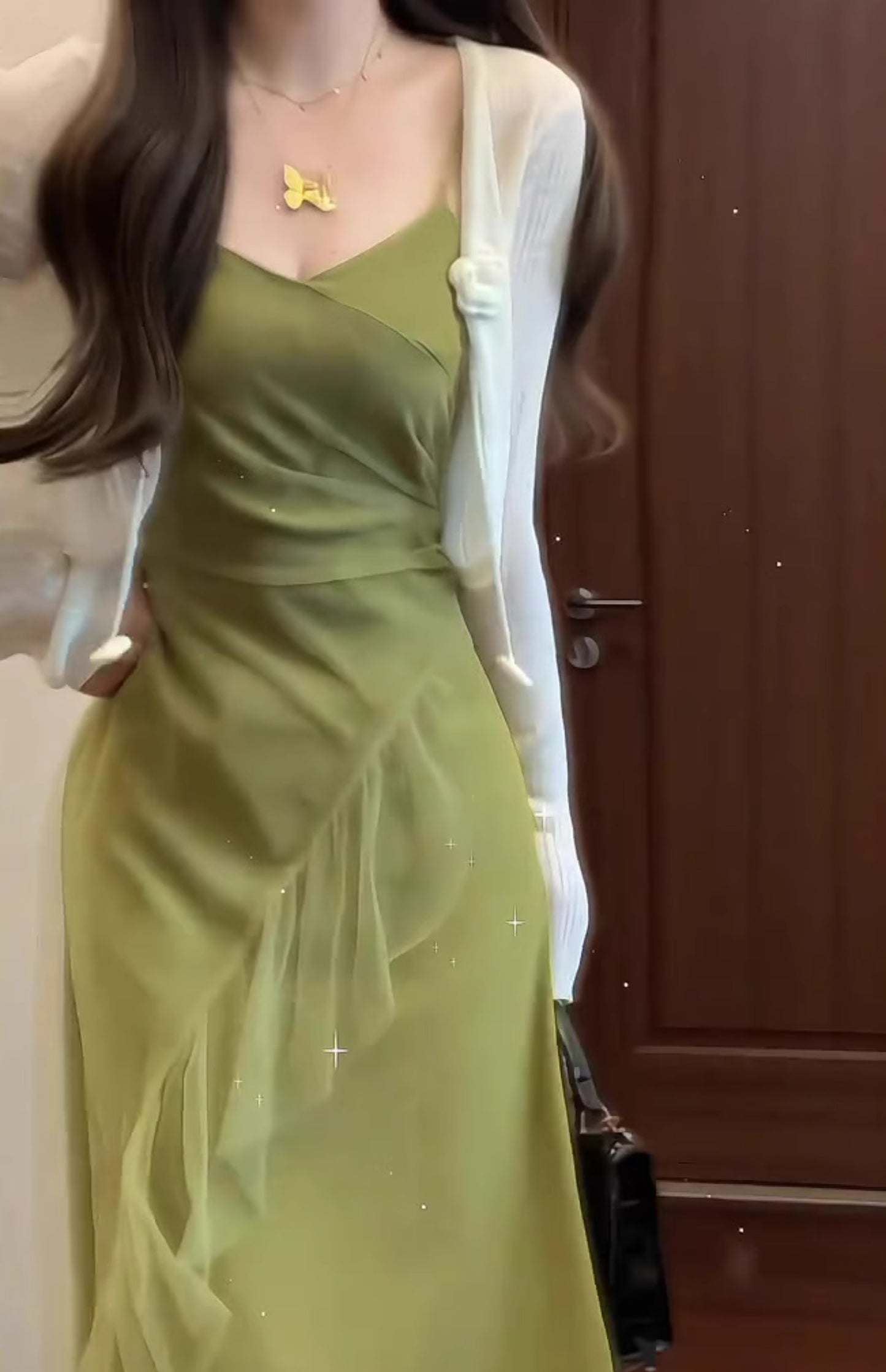 Gentle temperament green suspender dress retro beautiful waist slim a-line long skirt R0704