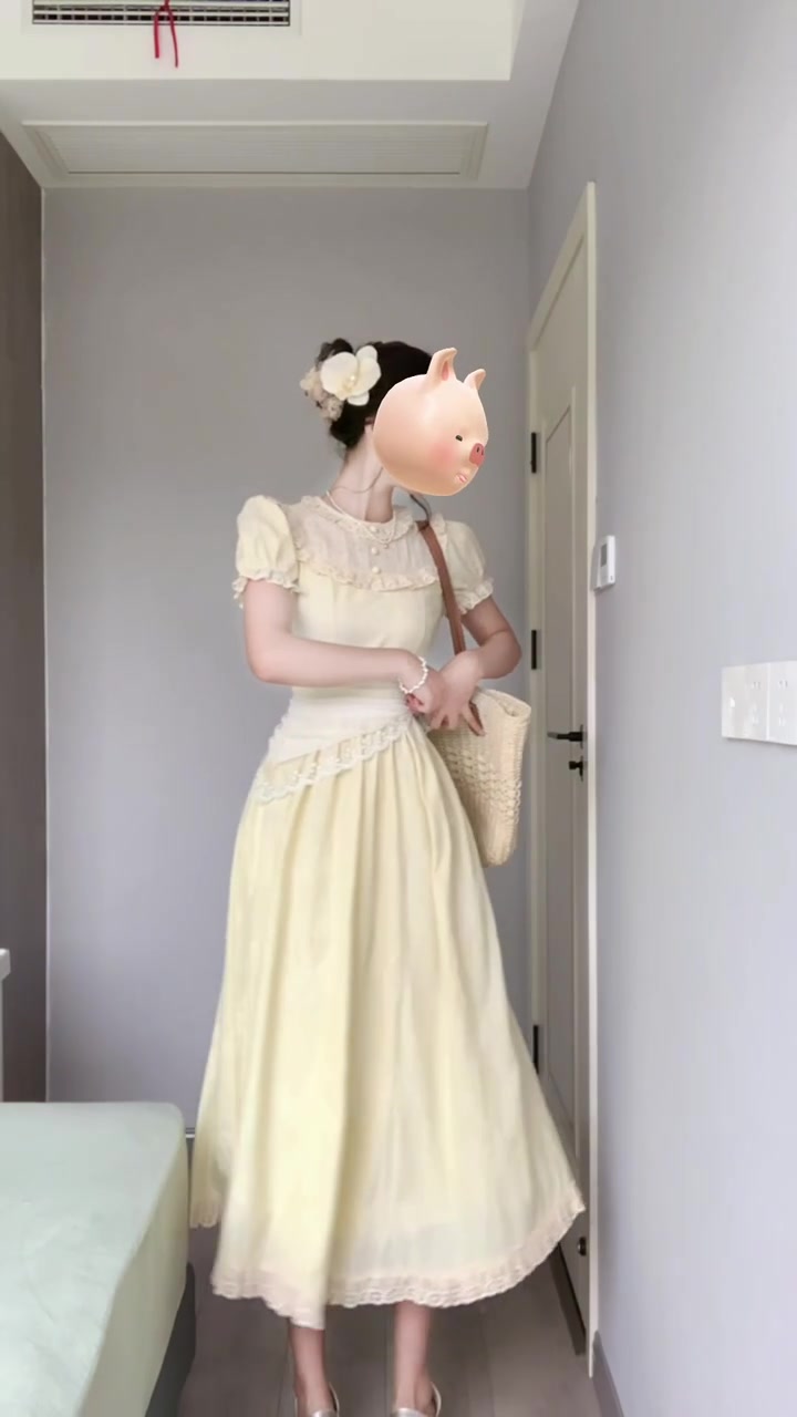 Holiday gentle style yellow jacquard puff sleeve dress unique beautiful waist temperament long skirt R0447