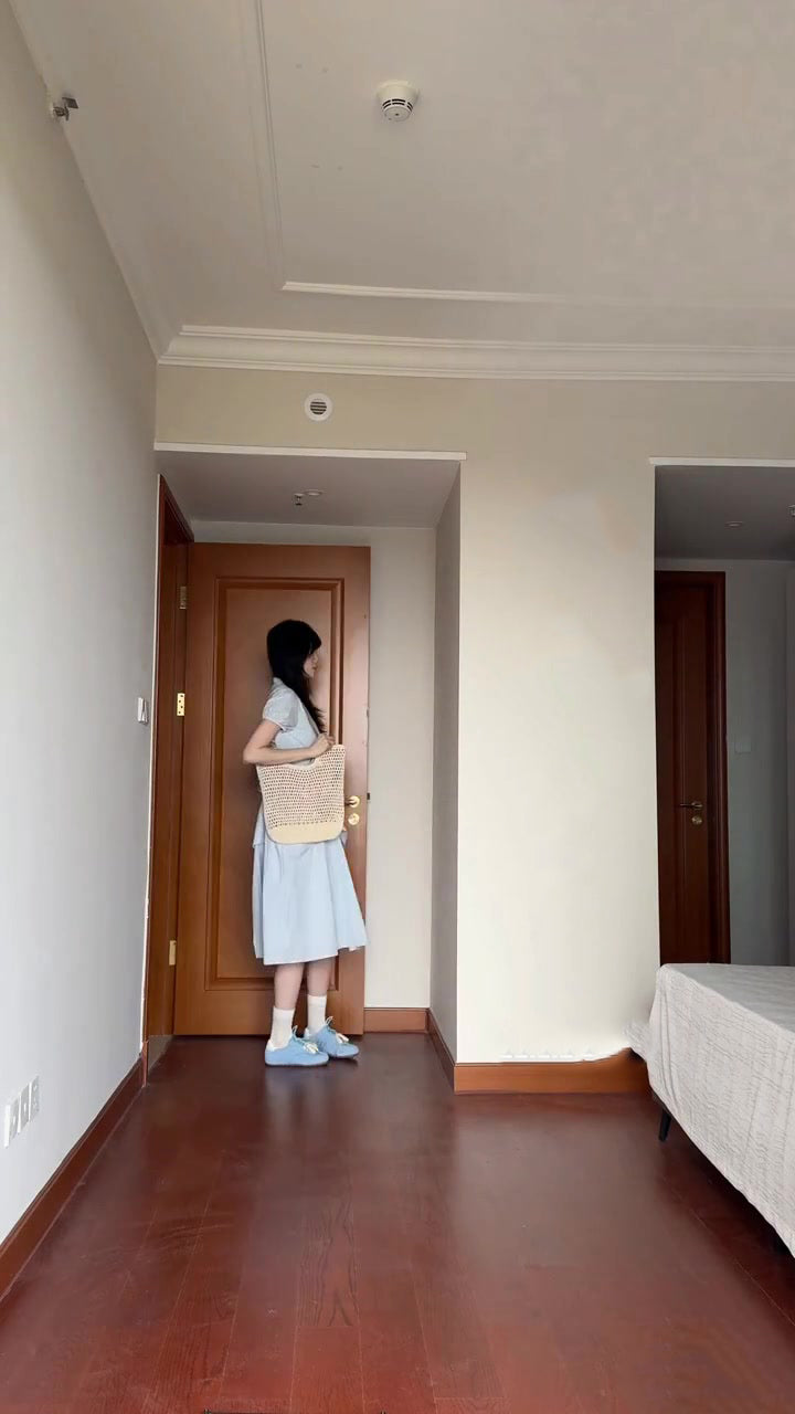 Gentle and sweet style blue puff sleeve dress temperament waist A-line long skirt R0771