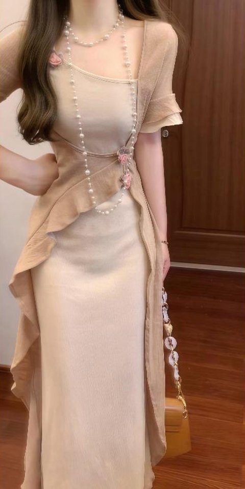 Retro ruffled two-piece dress with gentle temperament, slim waist and hip skirt R0647