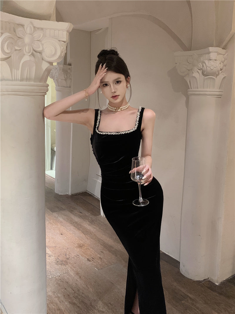 Black square neck suspender dress slim fit slit Hepburn style velvet hip dress R1424
