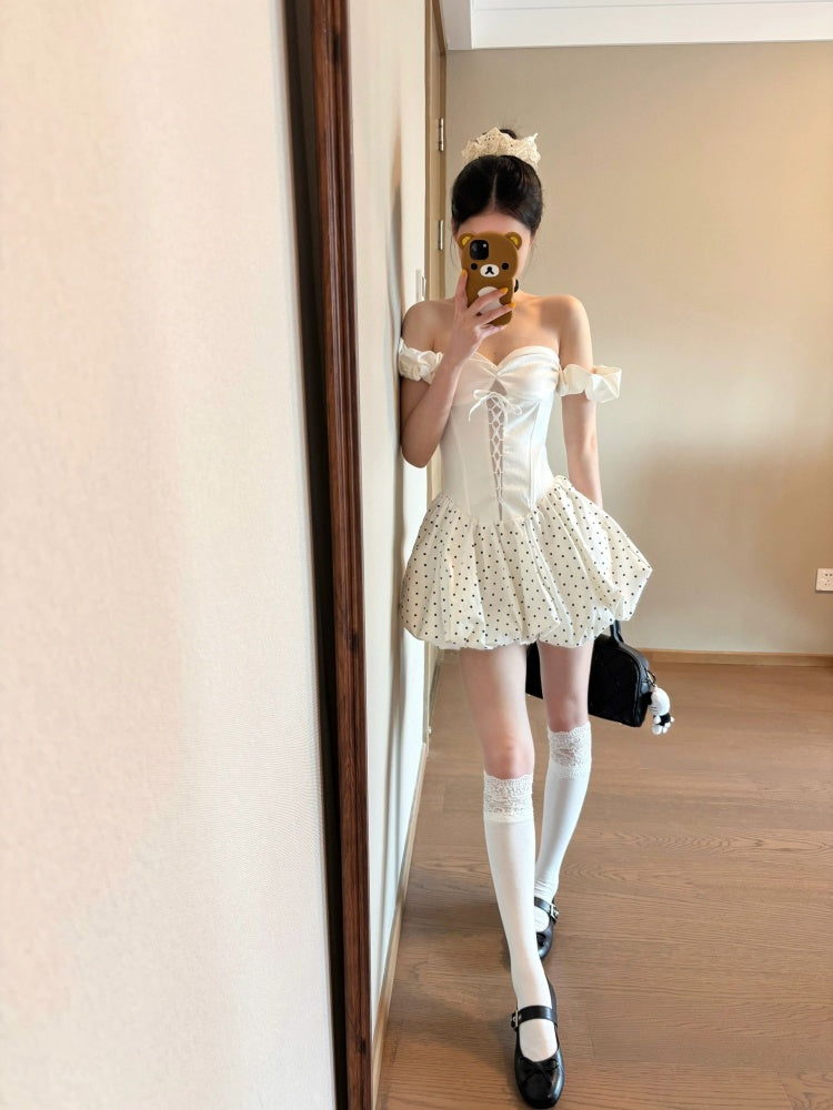 French white polka dot strapless dress for summer vacation, waist cinching flower bud fluffy short skirt, homecoming dress R3000