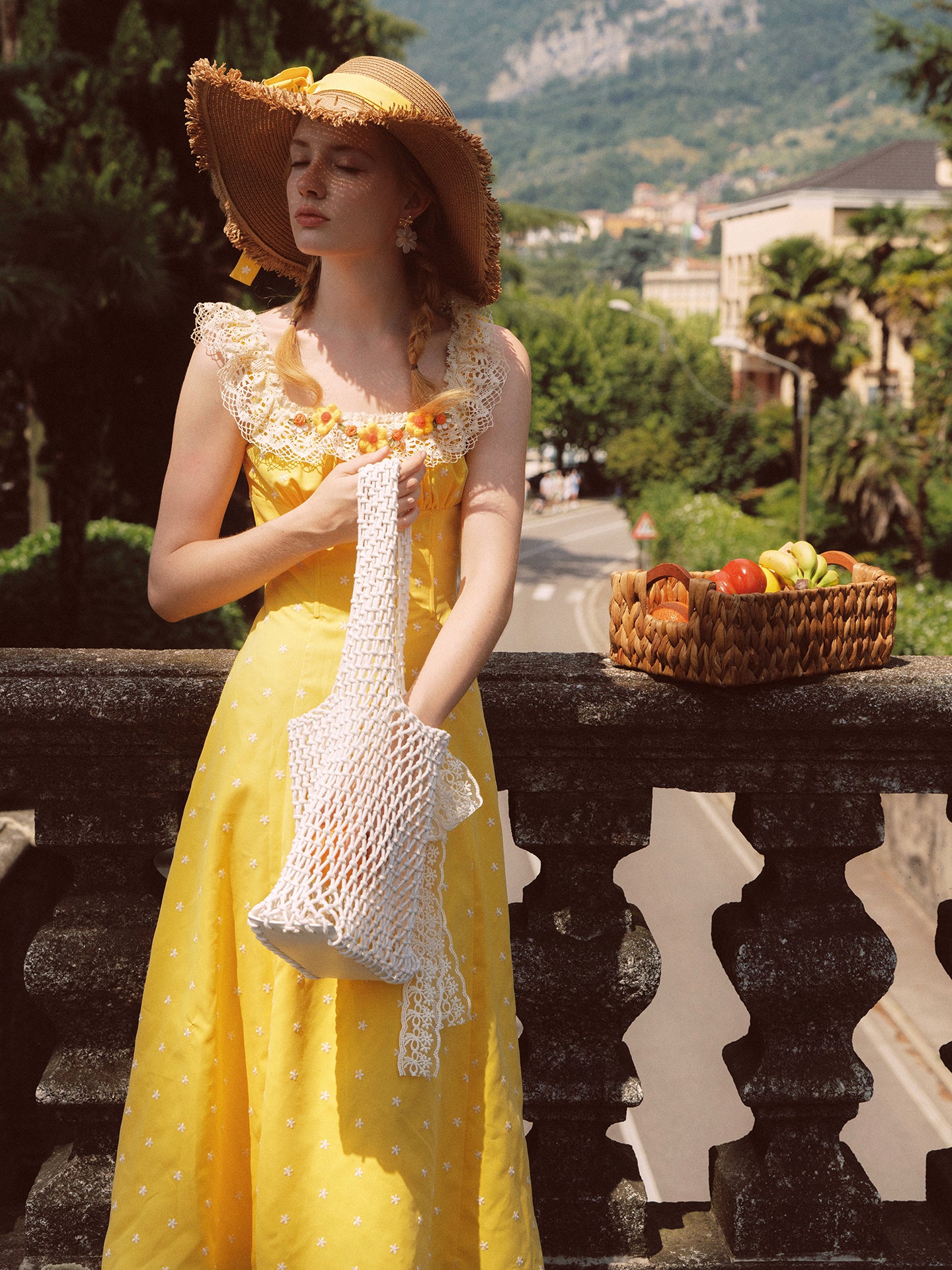 French pastoral style yellow suspender long dress lace girlish dress R5068
