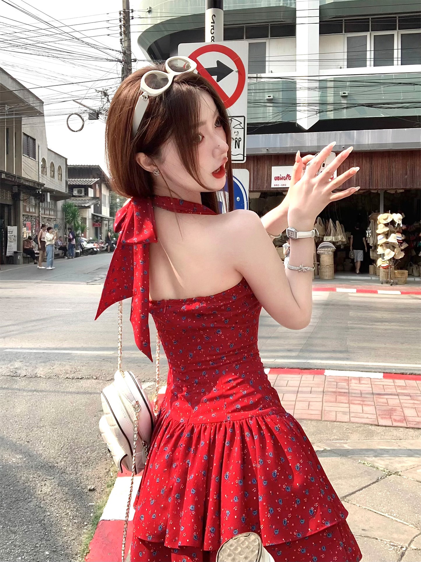 Summer waist slimming temperament red floral holiday halter neck slim dress for women R3914