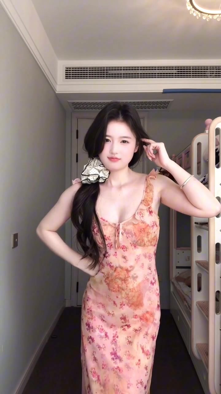 Pink floral suspender dress beautiful waist slim hip skirt R0622