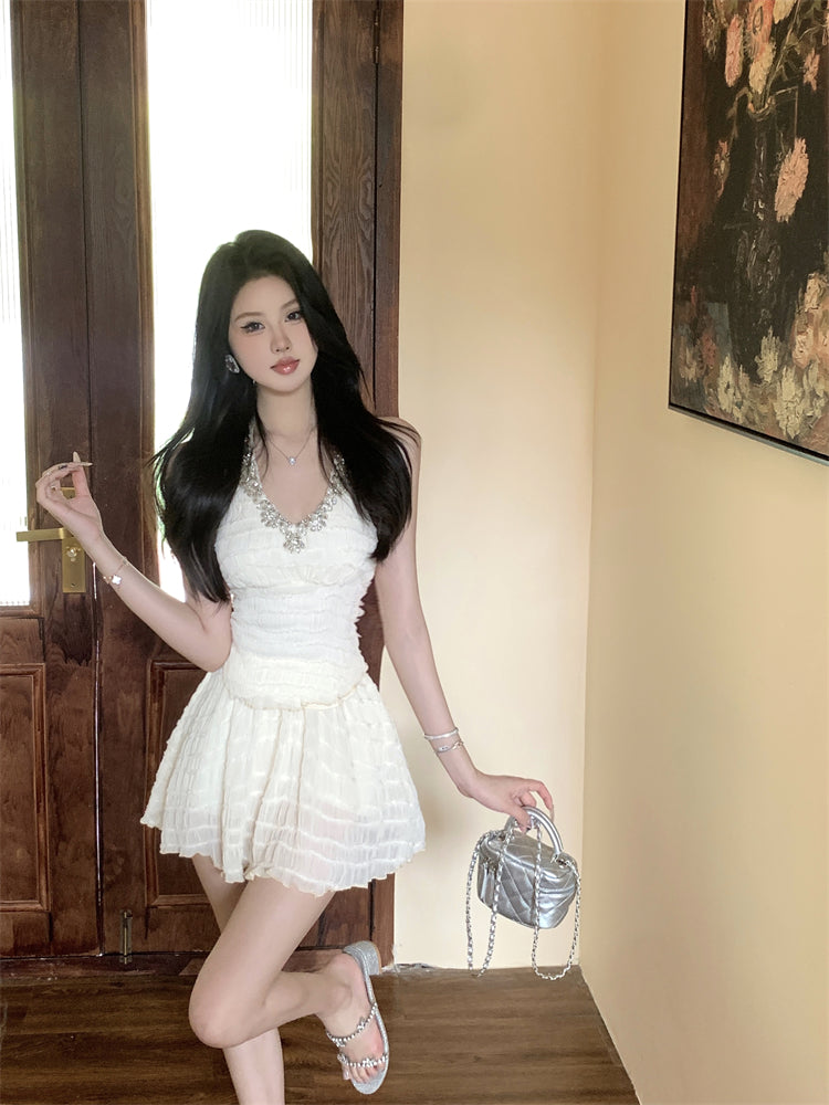 High-end halter neck rhinestone design sleeveless top for petite high waist slimming hip skirt suit R3673