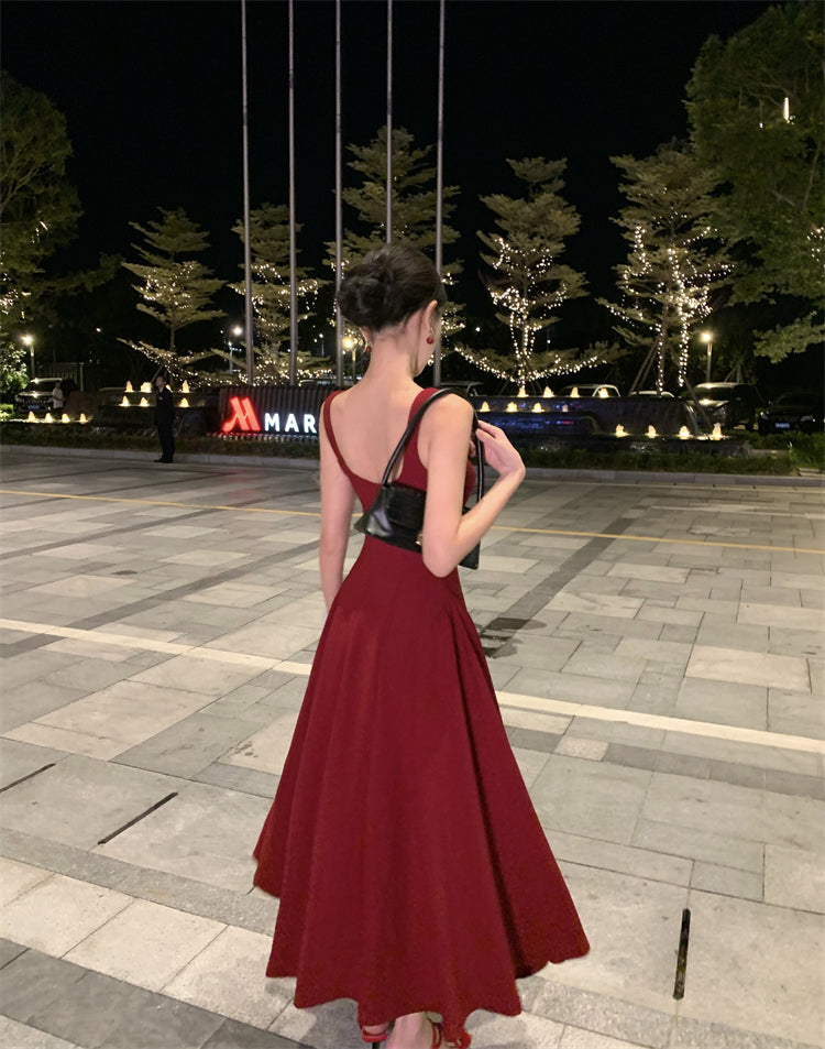 Skirt square neck suspender dress royal sister style temperament wine red high-end dress R1437