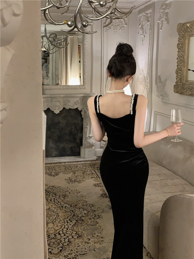 Black square neck suspender dress slim fit slit Hepburn style velvet hip dress R1424