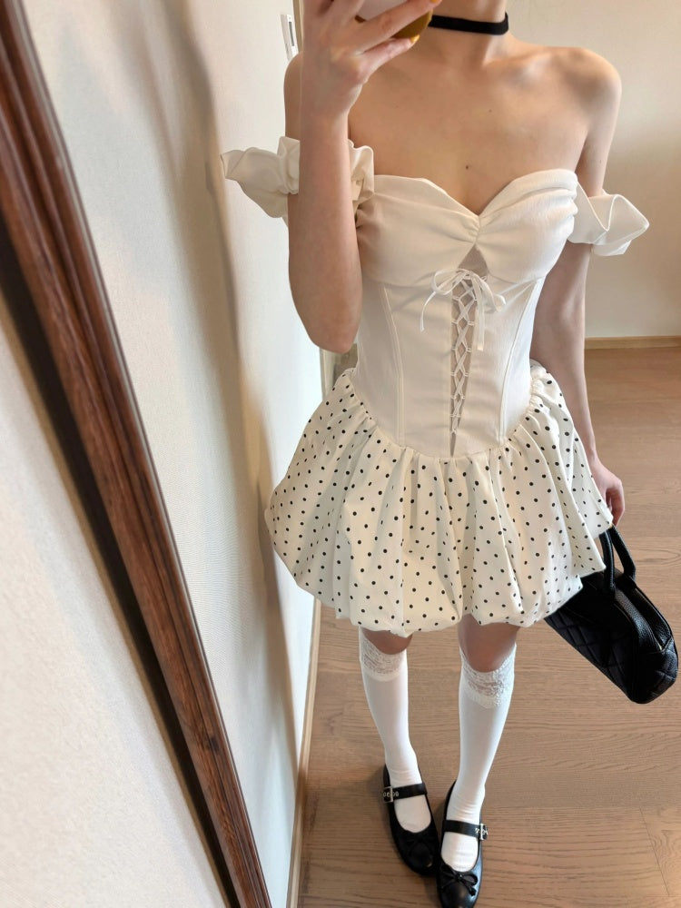French white polka dot strapless dress for summer vacation, waist cinching flower bud fluffy short skirt, homecoming dress R3000