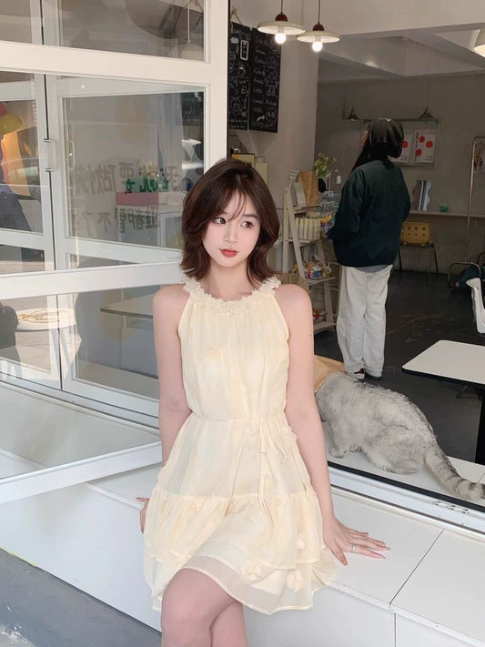 Gentle temperament small skirt holiday style three-dimensional flower sleeveless halter dress R0892