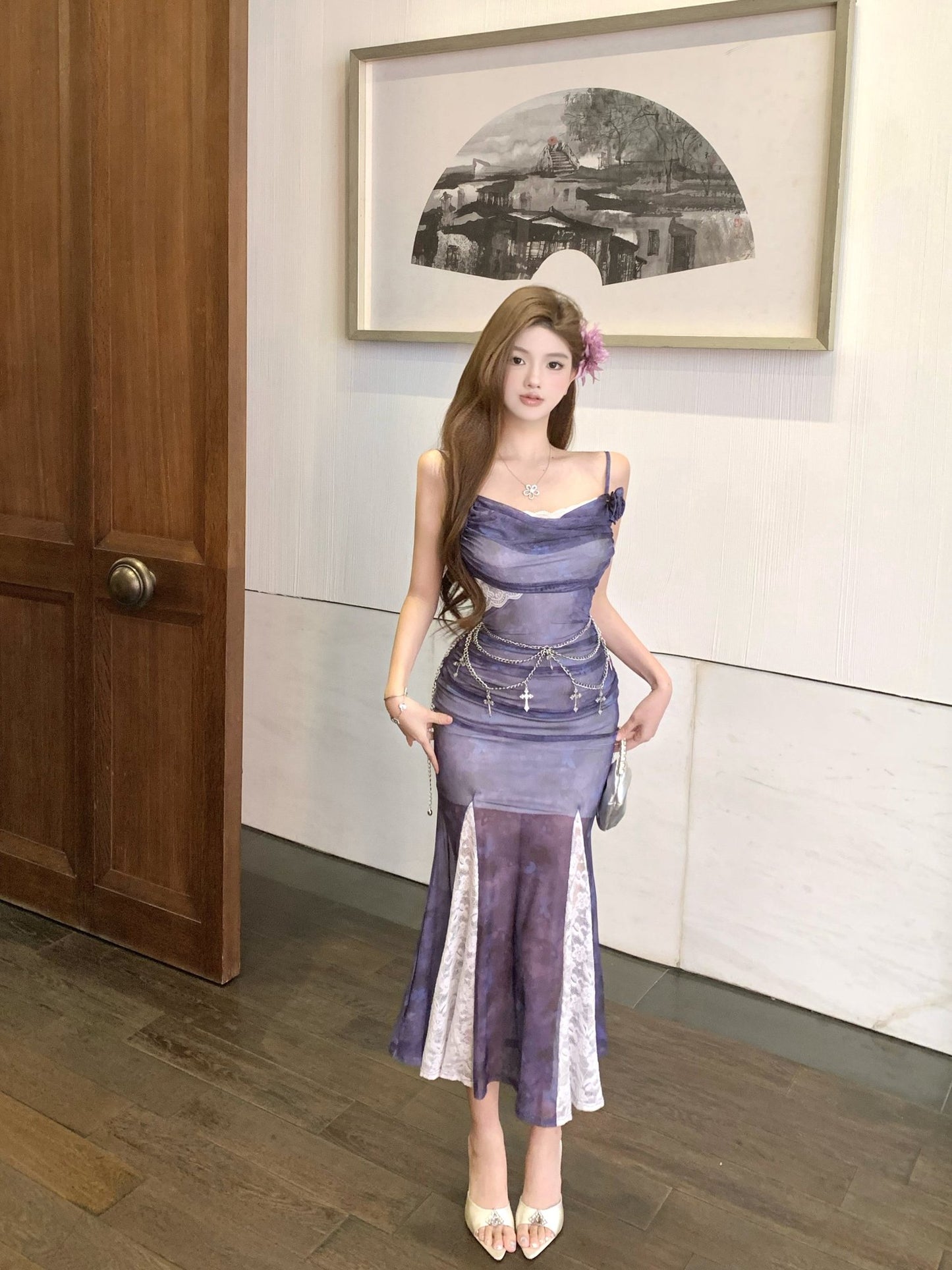 Beautiful small skirt waist hip skirt purple floral suspender dress R0635