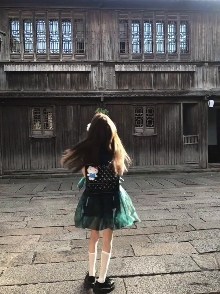 Retro green sleeveless vest dress gentle and sweet style waist A-line short skirt R0706