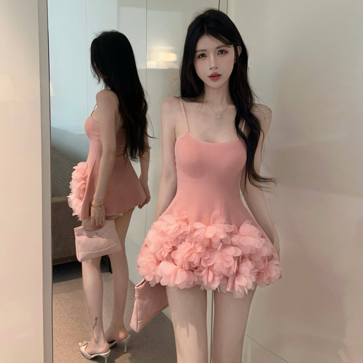 Sweet and sexy suspender skirt miniskirt petal edge slim fit pink miniskirt R3629