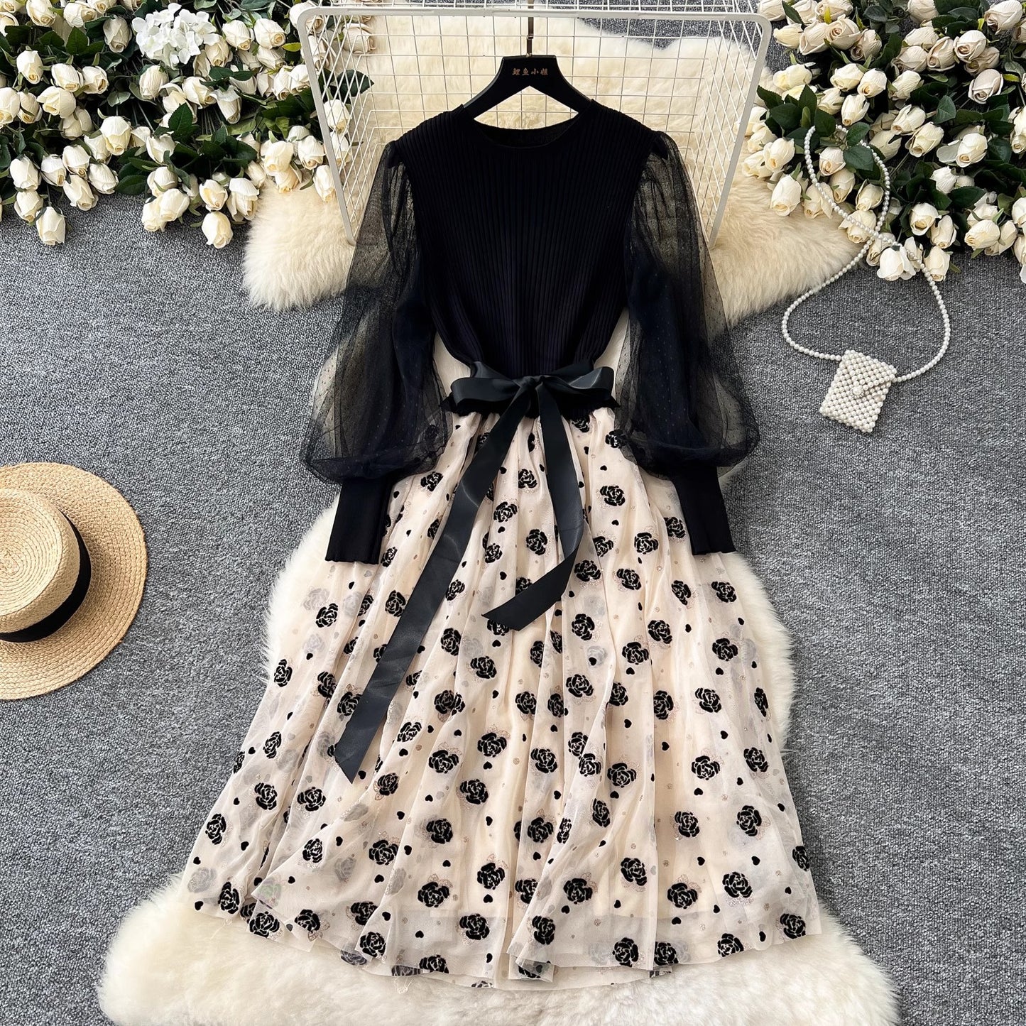 French knitted stitching embroidered mesh dress with tie waist temperament fairy dress R2160