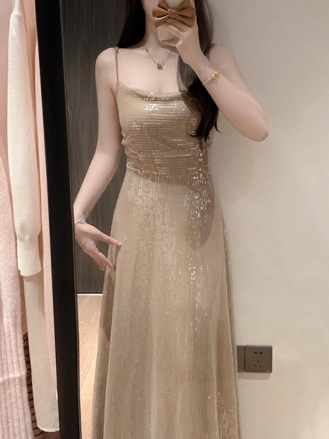 Sequined suspender dress 2025 new style small dress niche temperament long dress R0732