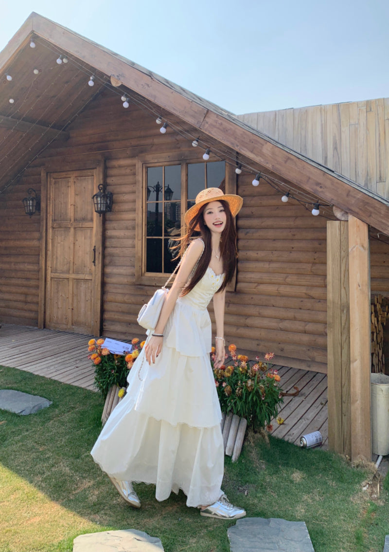 Beautiful little skirt lace splicing cake sling long dress R0778