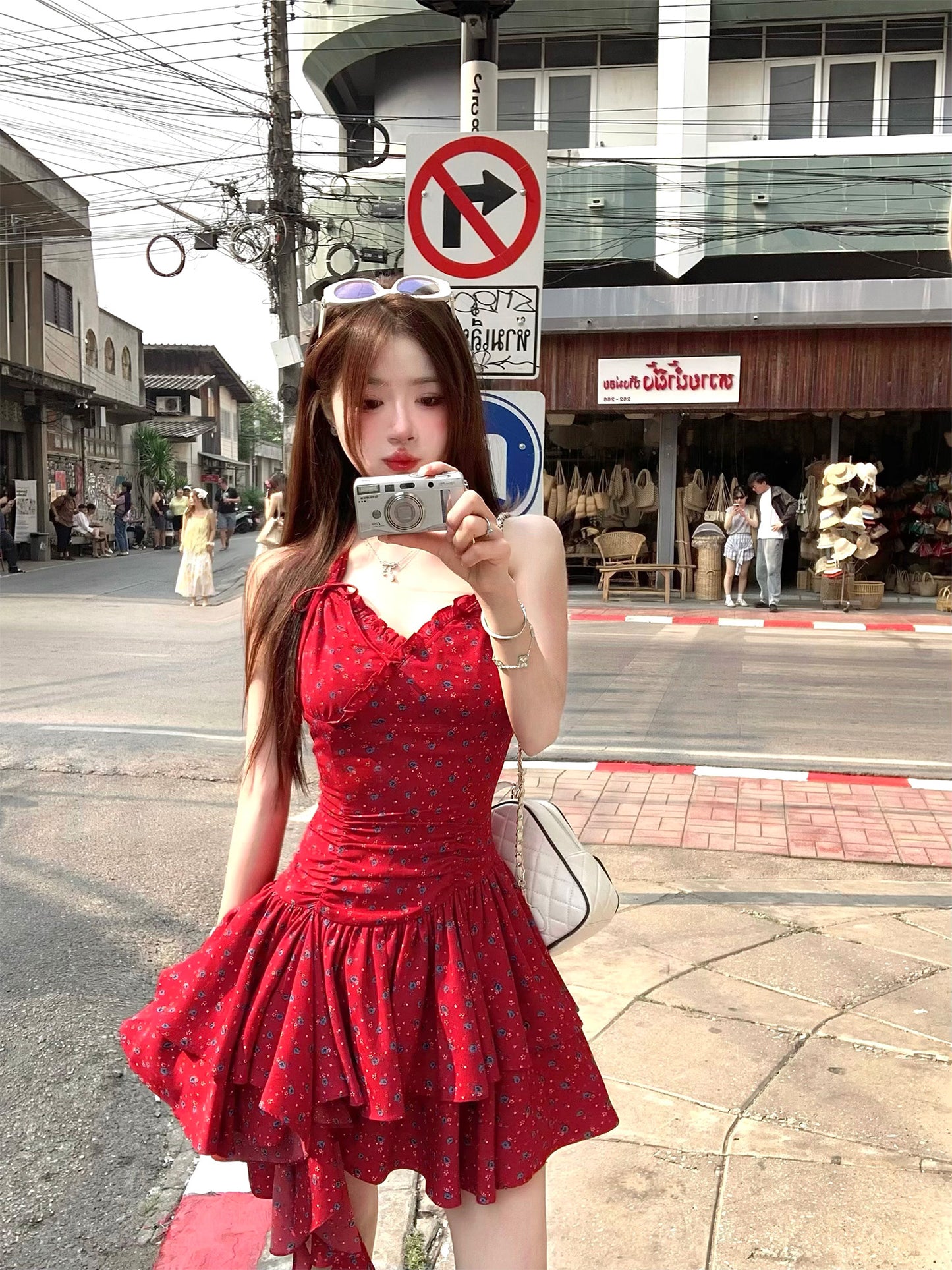 Summer waist slimming temperament red floral holiday halter neck slim dress for women R3914