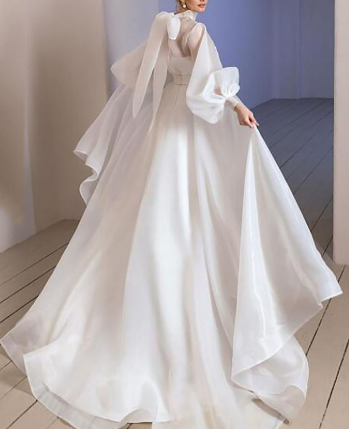 Halter Neck Organza Wedding Dresses Puff Sleeve Bride Gown Floor Length Wedding Gown      S2589