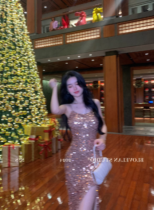 Sexy temperament high-end holiday slim slit slim hip wear suspender party long skirt R1561