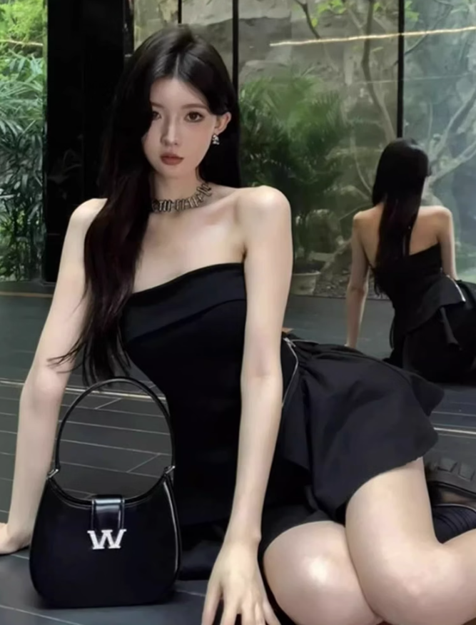 High-end tube top 2025 plus size hot girl puffy pants skirt suit R1048