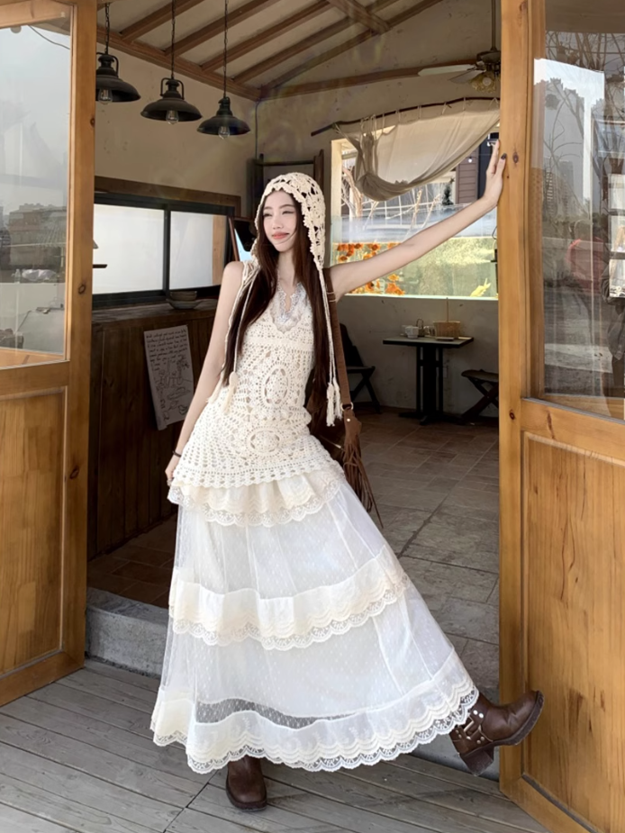 Fairy temperament wear a complete set of lace suspenders knitted vest skirt layered wear R1734