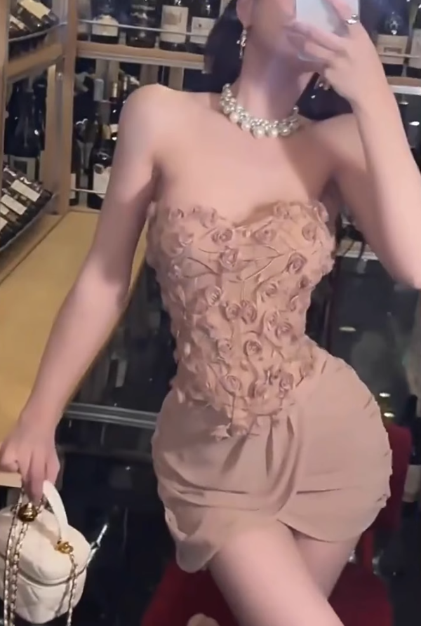 Large size French sexy tube top slim fit top irregular pure desire hip skirt suit R1853