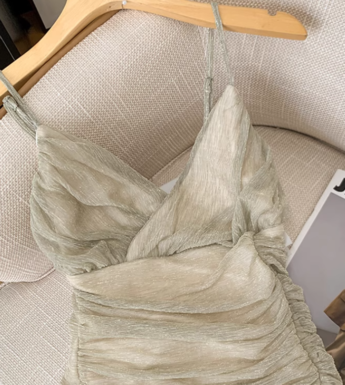 Pure sexy v-neck suspender dress for women new style waist slimming temperament short hip skirt R3996