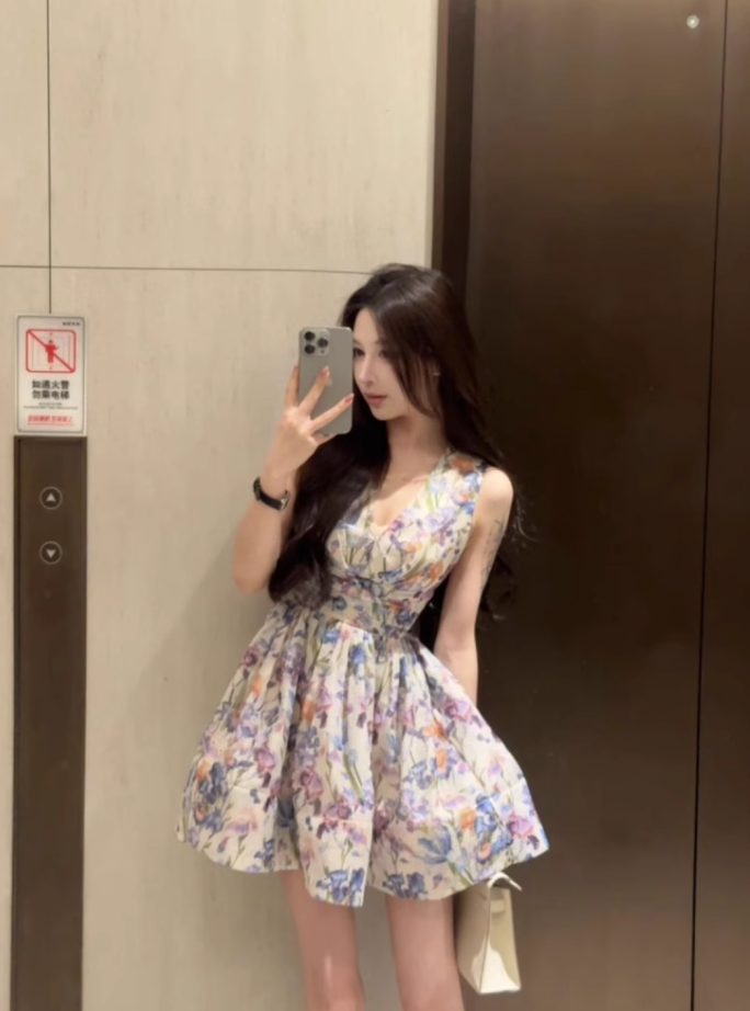 Sleeveless V-neck Colorful Flower Waist Dress French Design Exquisite Skirt Homecoming Dress R2988