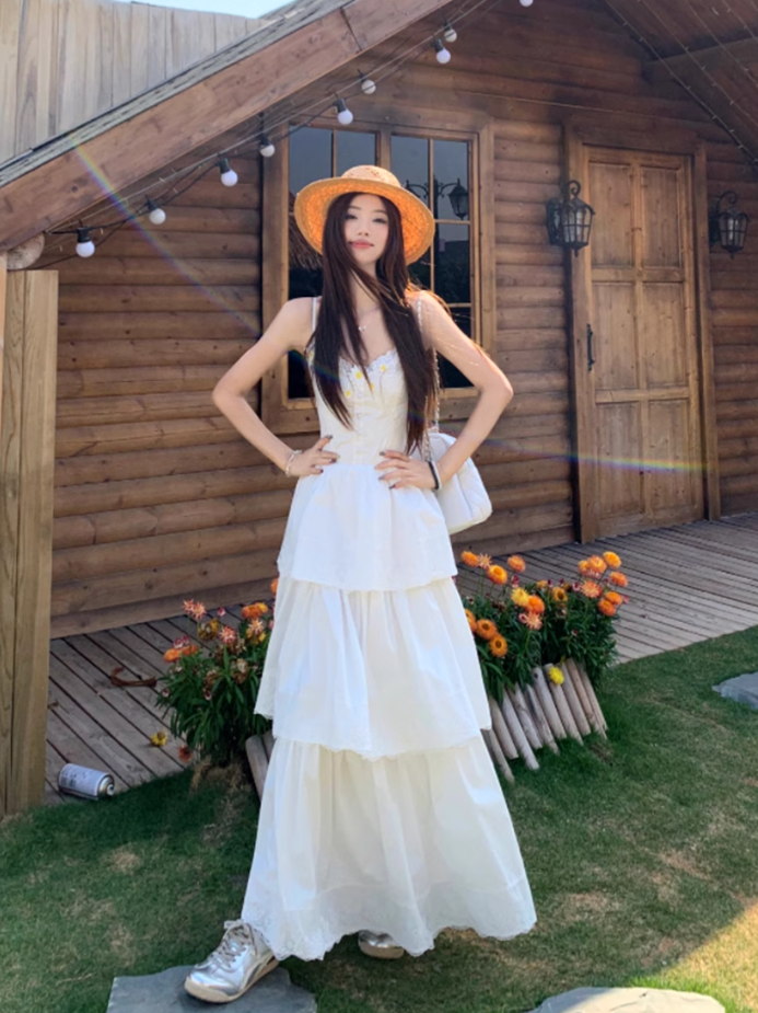 Fairy Qianjinfeng waist skirt daisy flower gentle white moonlight cake dress R1748