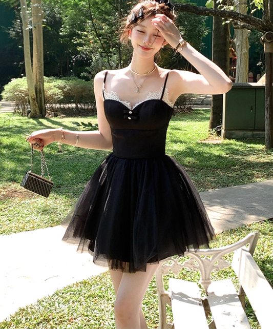 Black mid-length waist a-line suspender dress summer French temperament skirt R4943