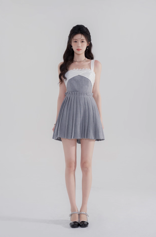 Suspender dress new style niche splicing pleated skirt high waist temperament short skirt summer R4178