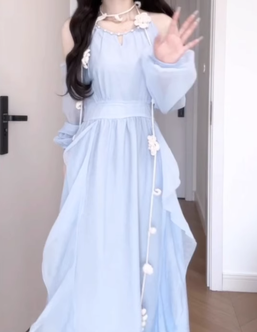 Blue off-shoulder halter neck dress gentle temperament beautiful dress R0741