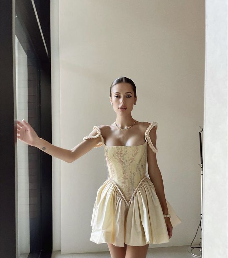 Yellow retro pattern A-line suspender puffy princess skirt homecoming dress R2424