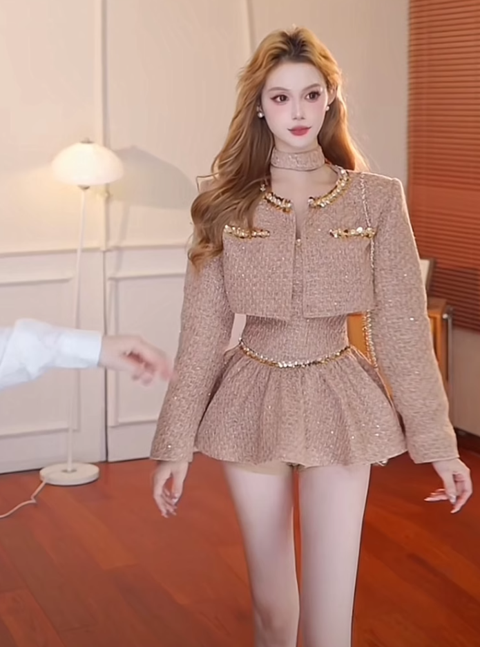 2025 sequined Chanel jacket with a sense of gold and elegant lady fluffy skirt suit R1253