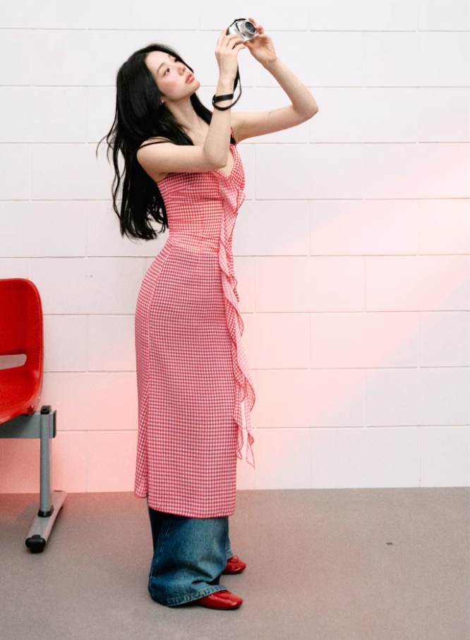 Red plaid waisted halter neck dress summer V-neck ribbon French temperament long dress R3324